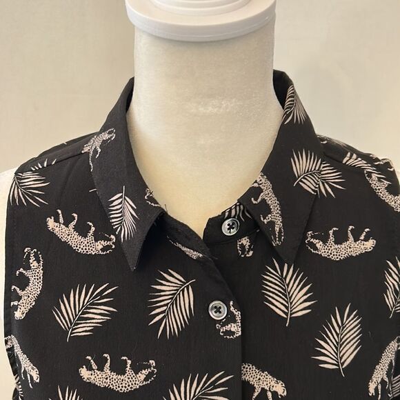 Carmen Carmen Marc Valvo black cheetah sleeveless button front blouse Size L - Picture 3 of 9